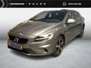 Volvo V40 2.0 T4 Business Sport | Trekhaak | Standkachel | Panoramadak | Keyless entry/start | DAB |