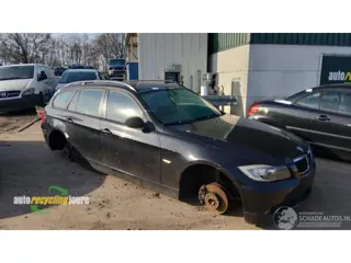 BMW 3-serie onderdelen (donorauto) kleur: 475 black sapph. met.