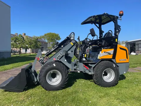Giant G2500HD kniklader Nieuw! (bj 2026)