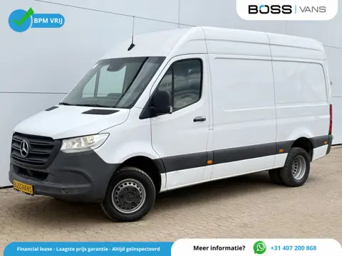 Mercedes-Benz Sprinter 516 2.2 CDI L2H2 Dubbellucht 10 Inch MBUX 3,5t Trekhaak Climate Control Navig