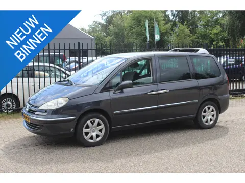 Peugeot 807 2.0 ST Navteq on board
