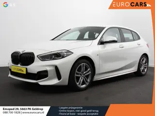 BMW 1-serie 118i M-Sport Automaat Digitale Cockpit  Climate control  Stoel verwarming  LED  Sfeer ve