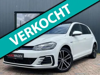 Volkswagen Golf 1.4 TSI PHEV GTE Pano, Digitale Dash, Navi