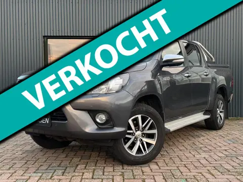 Toyota HiLux 2.4 D-4D