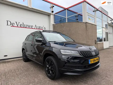 Skoda Karoq 1.5 TSI ACT Sportline Business|PANO|LED|ACC|