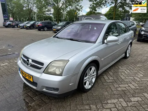 Opel Vectra GTS 2.2-16V Elegance / NAP / APK / AIRCO / 5DRS / MOTOR 100% / ZEER NETTE AUTO!!!