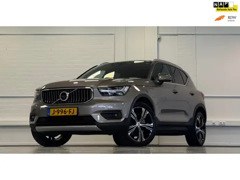 Volvo XC40 1.5 T5 Recharge Inscription SOH 86% Schuif/kantel/dak Camera Harman PDC Mooi!