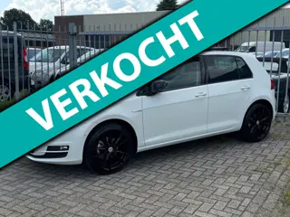 Volkswagen Golf 1.4 TSI Highline 5 deurs 125PK! PANORAMA l NAVI l CRUISE l PARKPILOT l AIRCO ECC! DE