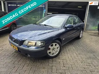 Volvo S60 2.4 Edition | NIEUWE APK | AIRCO | LEDER | LMV | STOELVERWARMING |