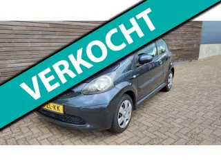 Toyota Aygo 1.0-12V + nieuwe apk