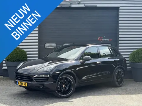 Porsche Cayenne 4.2 D S | Panoramadak | Luchtvering | Camera | Navigatie | Keyless Entry | Elektrisc