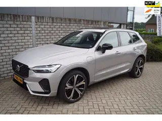 Volvo XC60 2.0 T8 Plug-in hybrid AWD Plus Dark Autom Panodak Leder Stoel/Stuur A Bank Verw Navi Came