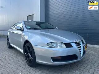 Alfa Romeo GT 1.8 T.Spark Distinctive AIRCO LEDER