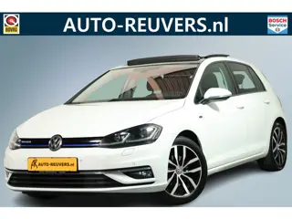 Volkswagen Golf 1.5 TSI Highline JOIN Panorama / Opendak / DSG / Dynamic LED / Navi