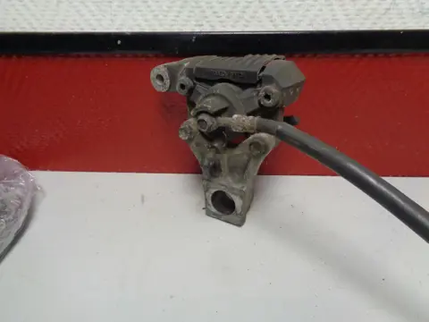 ACHTER REMKLAUW Suzuki GSX R 750 1996 - 2000