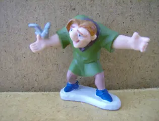 Klokkenluider van notre dame poppetje 4 adv5511