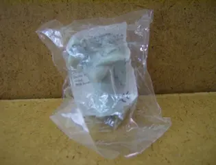 Klokkenluider van notre dame poppetje 12 adv5519