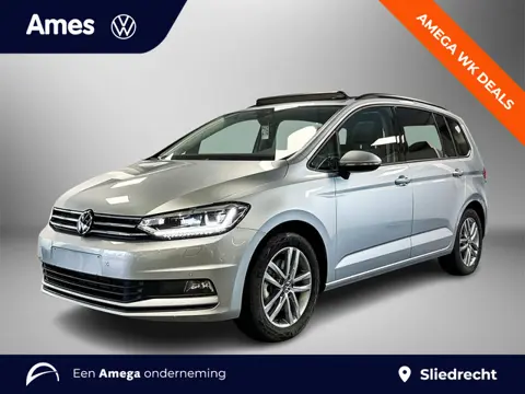 Volkswagen Touran 1.5 TSI 150pk DSG Comfortline 7p | 7 zitplaatsen | Panoramadak | Dodehoeksensoren