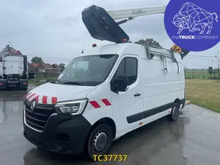 Renault Master 145.35 klubb (bj 2022)