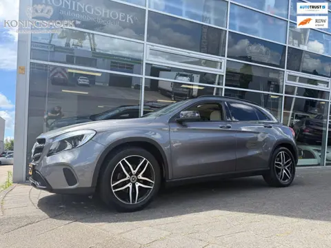Mercedes-Benz GLA-klasse 180 Premium Plus
