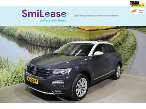 Volkswagen T-Roc 1.0 TSI Style | Navi | Adapt. cruise | CarPlay | Trekhaak