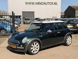 MINI 3-deurs 1.6 AUTOMAAT Cooper Chili, AIRCO(CLIMA) IJSKOUD, CRUISE CONTROL, APK TOT 11-05-27, LEDE