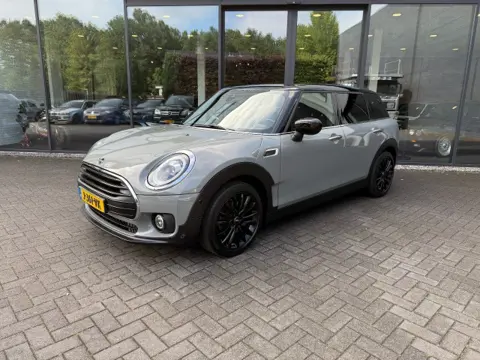 MINI CLUBMAN 1.5 Cooper,LED,Keyless,Clima,Cruise,Carplay,Digi Displ.,PDC