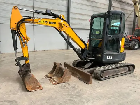 Bobcat E 35 (bj 2016)