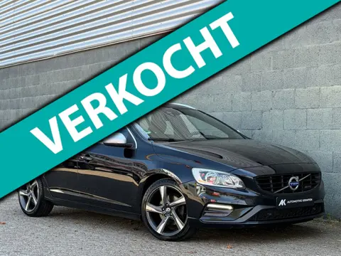 Volvo V60 2.0 D4 R-Design | 2e Eignr | Automaat | Half Leer | Navi | LED | Trekhaak | Airco | Boekje
