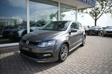 VOLKSWAGEN POLO 1.2 TSI HIGHLINE - R line- Navi- PDC