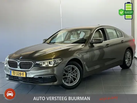 BMW 5-serie 530e iPerformance Executive Smartkey, Beige leder, Adaptive Cruise Control