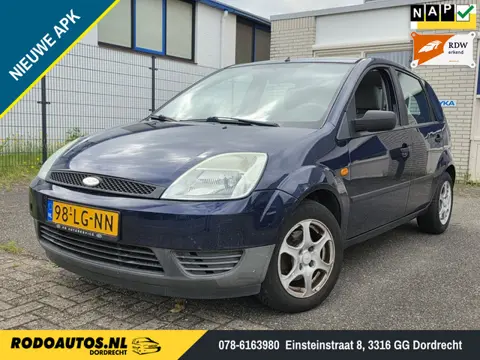 Ford Fiesta 1.3 Core 5-Deurs Stuurbekr. Nw APK ✅ (bj 2002)