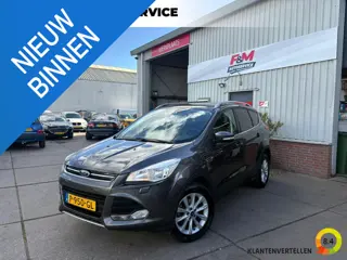 Ford Kuga 1.5 Titanium Clima, cruise, pdc achter, trekhaak, stoelverwarming