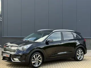 Kia Niro 1.6 GDi Hybrid ExecutiveLine (bj 2017, automaat)