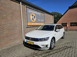 Volkswagen Passat Variant 1.4 TSI GTE Connected Series Plus