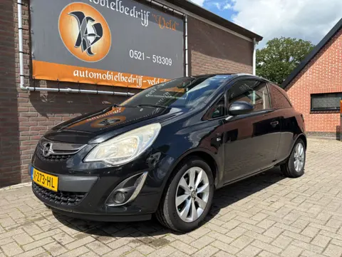 Opel Corsa 1.4-16V (bj 2012)