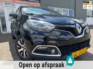 Renault Captur 0.9 TCe Expression met trekhaak en parkeersensoren en navigatie en bluetooth telefoon