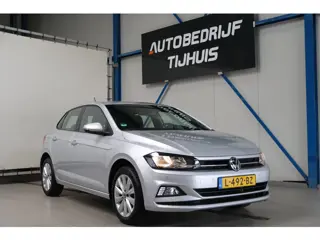 Volkswagen Polo 1.0 TSI Highline - N.A.P. Airco, Cruise, Carplay, Navi, PDC.