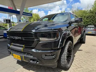 Dodge Ram 1500 5.7 V8 4x4 Crew Cab Laramie / Parkeersensoren / Camera / Airco