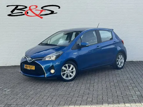 Toyota Yaris 1.5 Hybrid Dynamic Camera Clima Cruisecontrol All-Season Full-Hybride