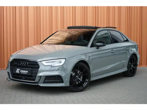 Audi A3 Limousine 40 TFSI Quattro S-line Quatum 190PK Panodak RS-stoelen Virtual Trekhaak