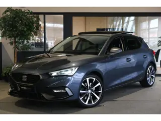 Seat Leon 1.5 eTSI FR 150PK DSG Pano Led Cam Navi Virtual ACC