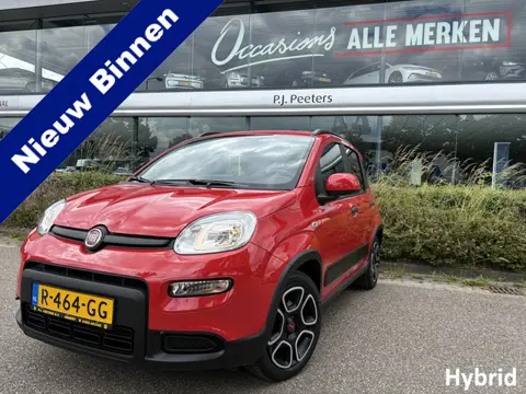 Fiat Panda 1.0 Hybrid sport Airco - Dakrails - Radio - Bluetooth - Centrale deurvergrendeling met af