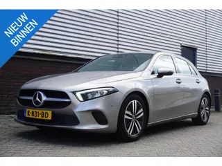 Mercedes-Benz A-klasse 180 Luxury/Sportstoelen/Vol leer/Camera/ Widescreen/Carplay.