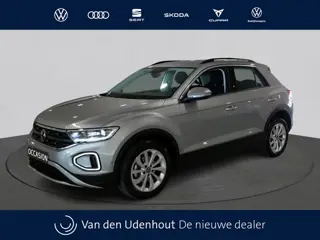 Volkswagen T-Roc 1.0 TSI Life | Mulimedia | LED plus | Trekhaak | 17"