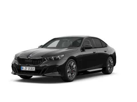 BMW 5 serie 530e M Sport Edition | M Sportpakket Pro | Travel Pack | Comfort Pack | Bowers & Wilkins