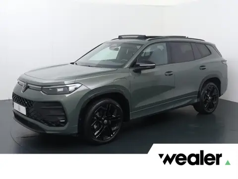 Volkswagen Tayron 1.5 eHybrid R-Line Edition | 204 PK | SoH 100% | Trekhaak wegklapbaar | Adaptive C