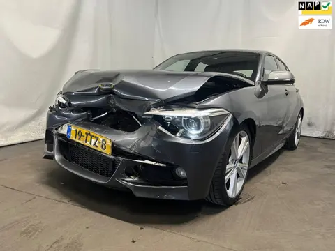 BMW 1-serie 116i Business+ SCHADEAUTO!!