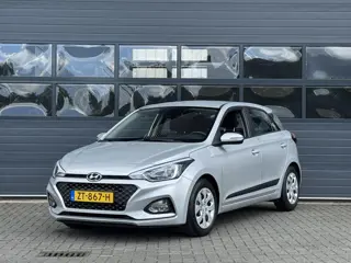 HYUNDAI I20 1.0 T-GDI COMFORT I TREKHAAK I APPLE CARPLAY I P-CAMERA