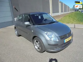 Suzuki Swift 1.5 Exclusive